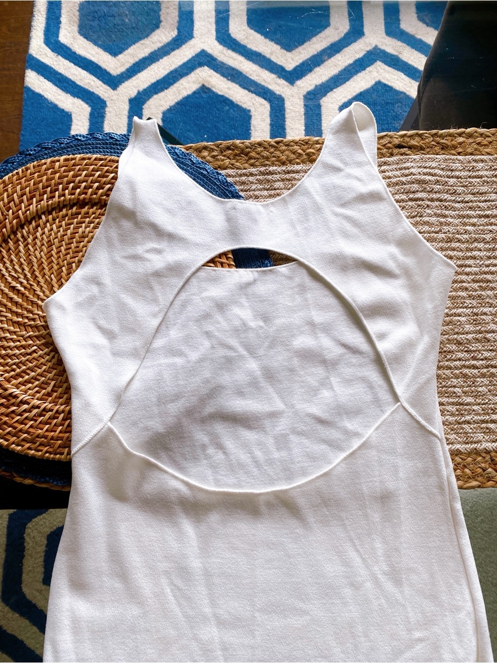 ZARA Chic White Knit Fitted Open Back Tank Midi Dress! 🐚 - Picture 11 of 17